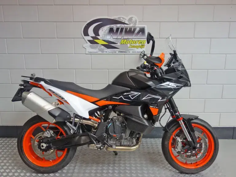 Nieuwe KTM 690 supermotard met 692cc motor uit 2026 bij NIWA Motoren