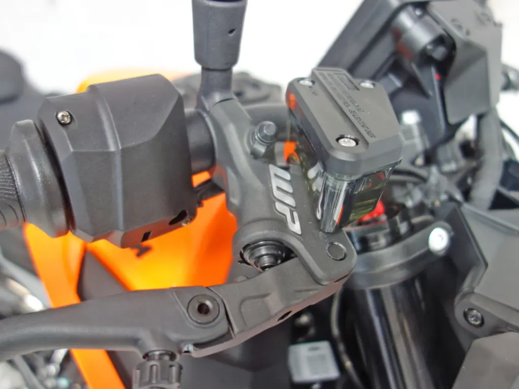 Nieuwe KTM 790 Duke naked bike met 799cc motor uit 2026 bij NIWA Motoren