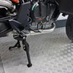 Nieuwe KTM 890 SMT supermotard met 889cc motor uit 2025 bij NIWA Motoren