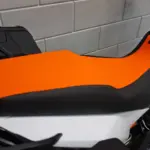 Nieuwe KTM 890 SMT supermotard met 889cc motor uit 2025 bij NIWA Motoren