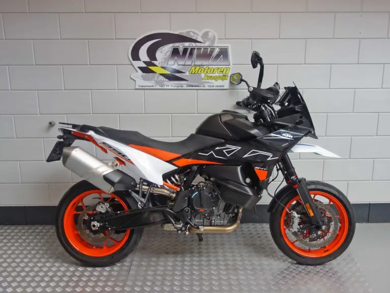 Nieuwe KTM 690 supermotard met 692cc motor uit 2026 bij NIWA Motoren