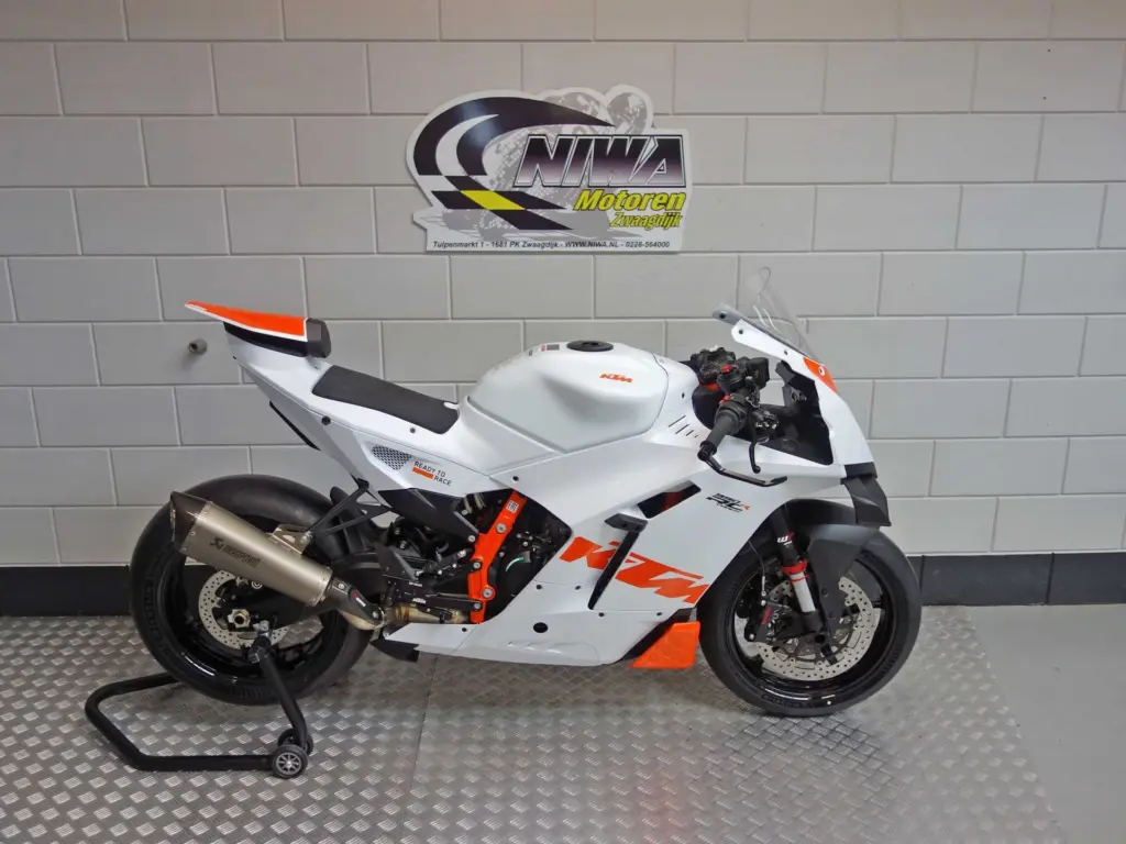 Nieuwe KTM 990 supersport met 947cc motor uit 2026 bij NIWA Motoren