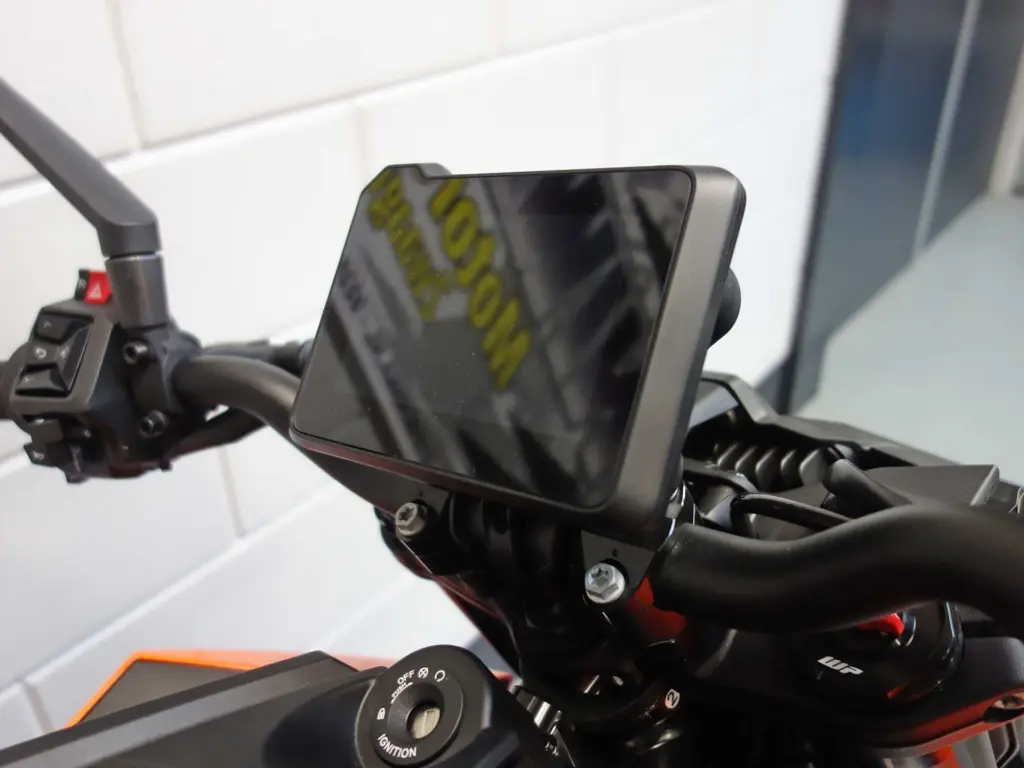 Gebruikte KTM 990 naked bike met 947cc motor uit 2026 bij NIWA Motoren