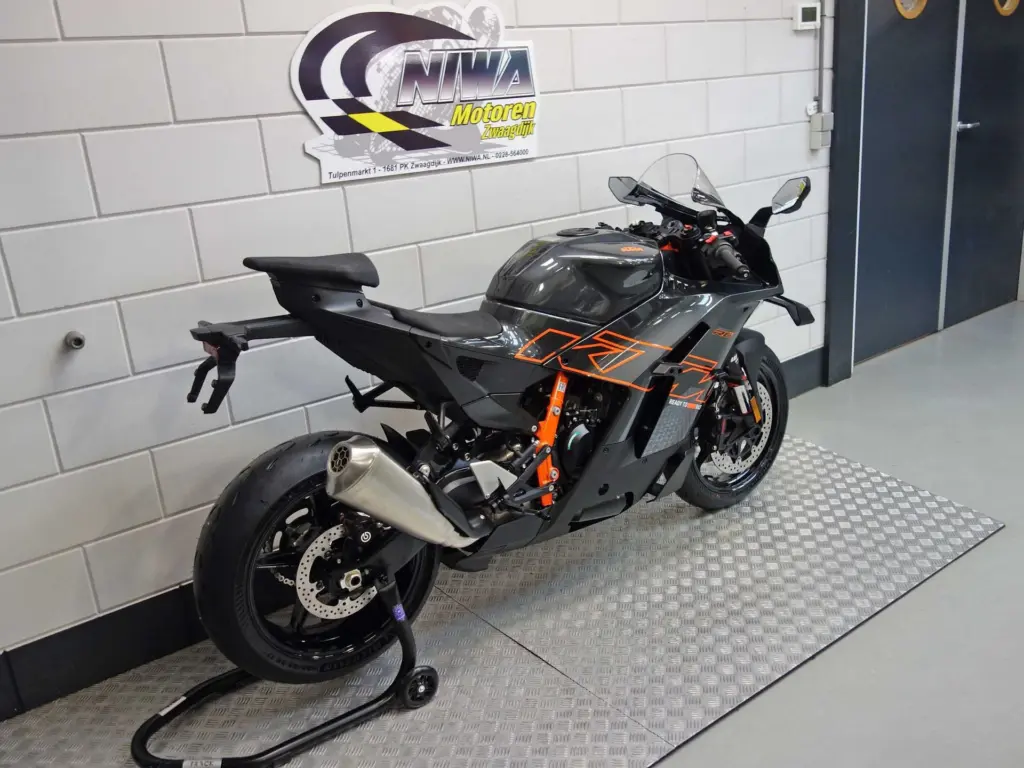 Nieuwe KTM 990 supersport met 947cc motor uit 2026 bij NIWA Motoren