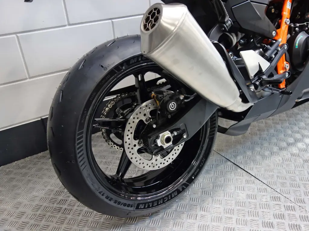 Nieuwe KTM 990 supersport met 947cc motor uit 2026 bij NIWA Motoren