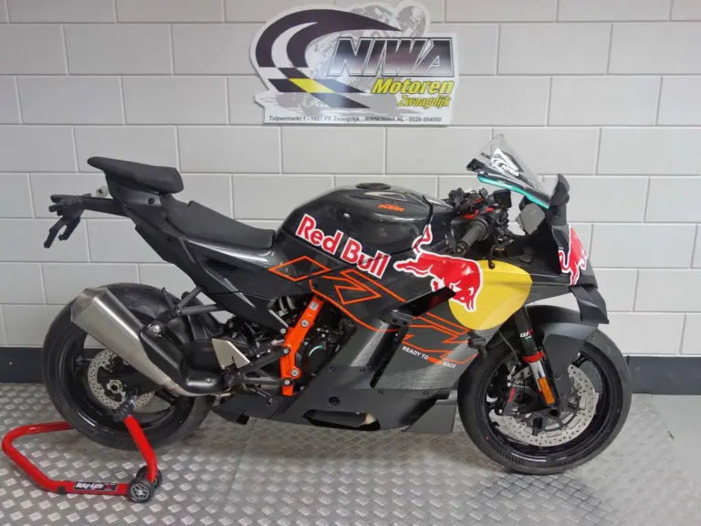 Nieuwe KTM 125 supersport met 125cc motor uit 2026 bij NIWA Motoren