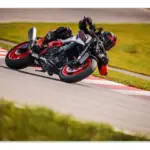 Gebruikte KTM 990 Duke naked bike met 990cc motor uit 2026 bij NIWA Motoren