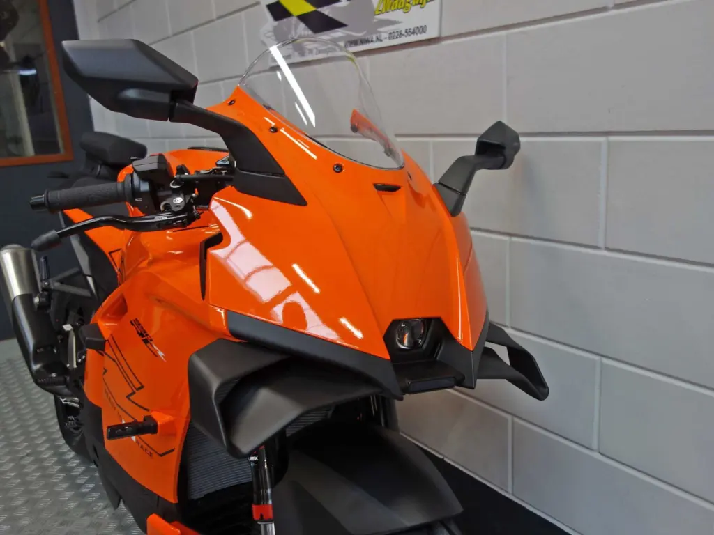 Nieuwe KTM 990 overig met cc motor uit 2026 bij NIWA Motoren