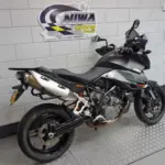 Gebruikte KTM 990 supermotard met 1000cc motor uit 2010 bij NIWA Motoren