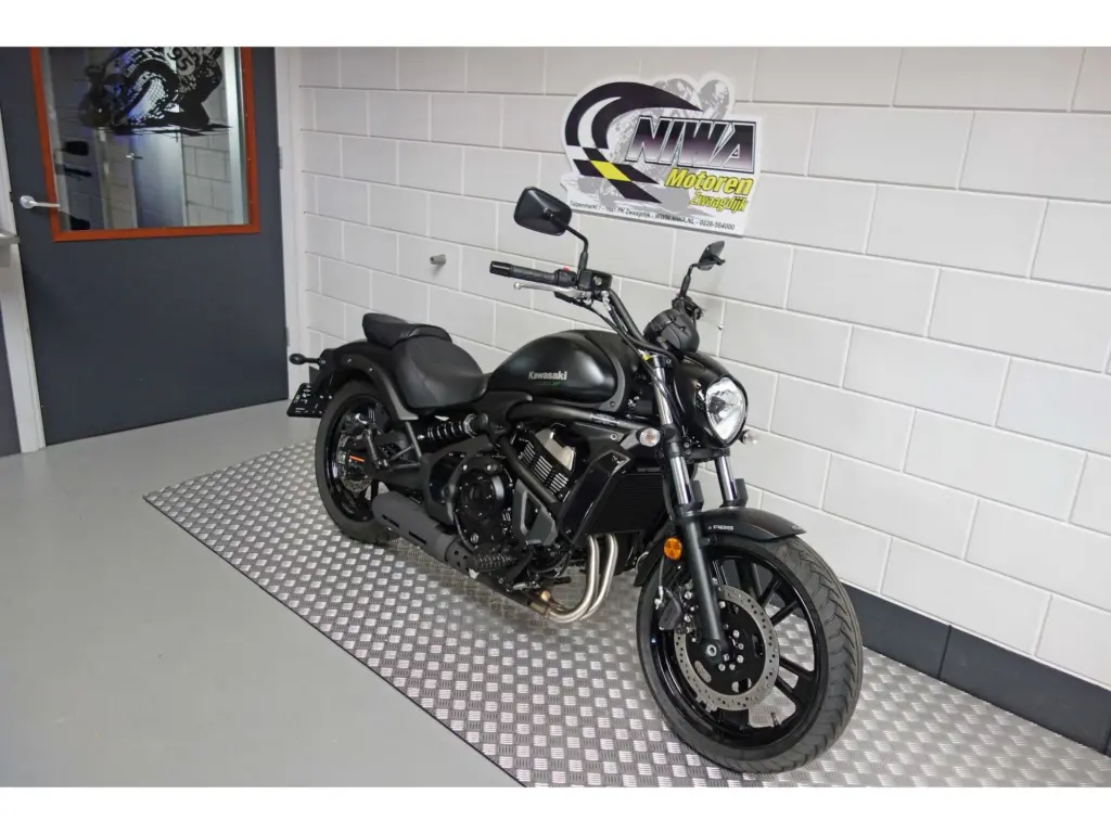 Nieuwe Kawasaki Vulcan chopper met 649cc motor uit 2026 bij NIWA Motoren
