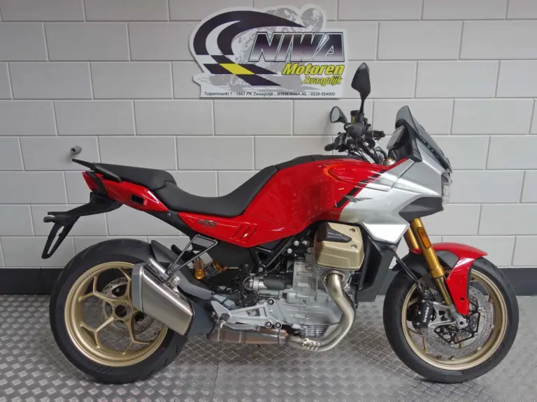 Nieuwe Moto Guzzi V100 tour met 992cc motor uit 2026 bij NIWA Motoren