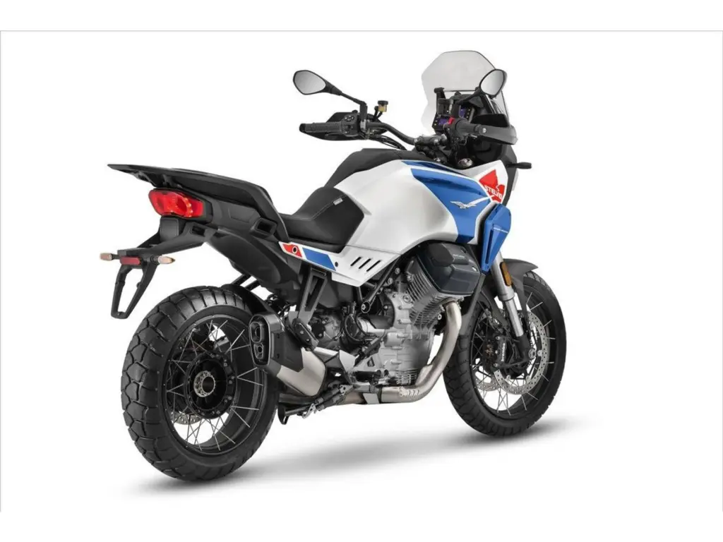 Nieuwe Moto Guzzi Stelvio sport/tour met 1151cc motor uit 2026 bij NIWA Motoren