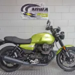 Nieuwe Moto Guzzi V7 sport met 853cc motor uit 2026 bij NIWA Motoren