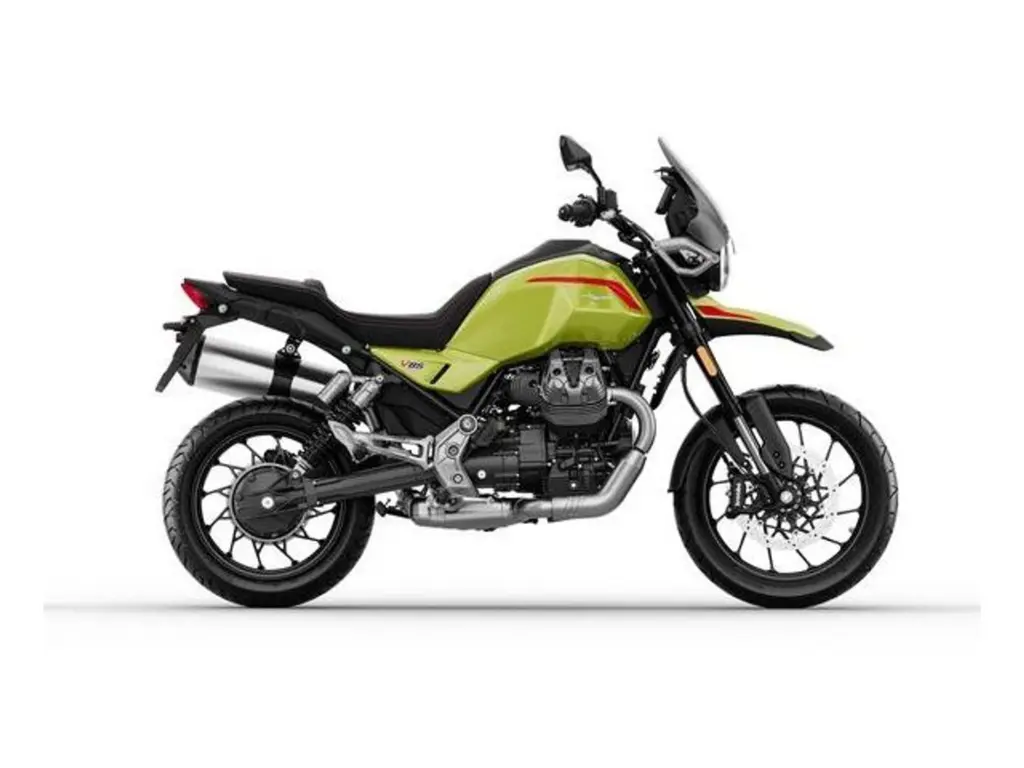 Nieuwe Moto Guzzi V85 tour met 853cc motor uit 2026 bij NIWA Motoren