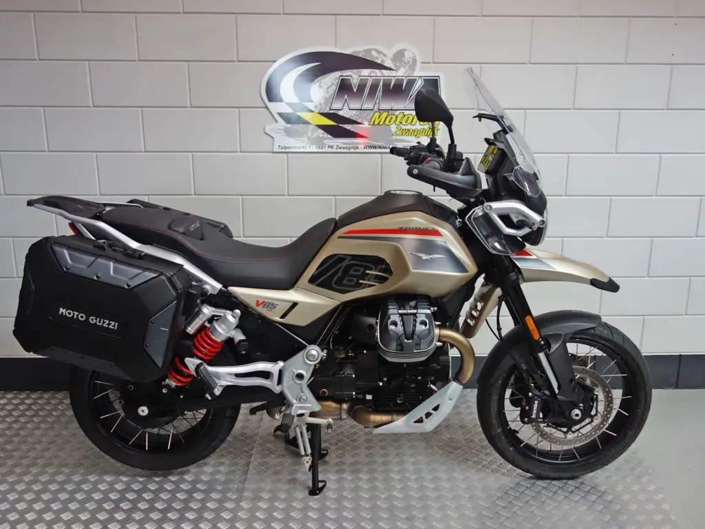 Gebruikte Moto Guzzi V85 all-road met 853cc motor uit 2026 bij NIWA Motoren