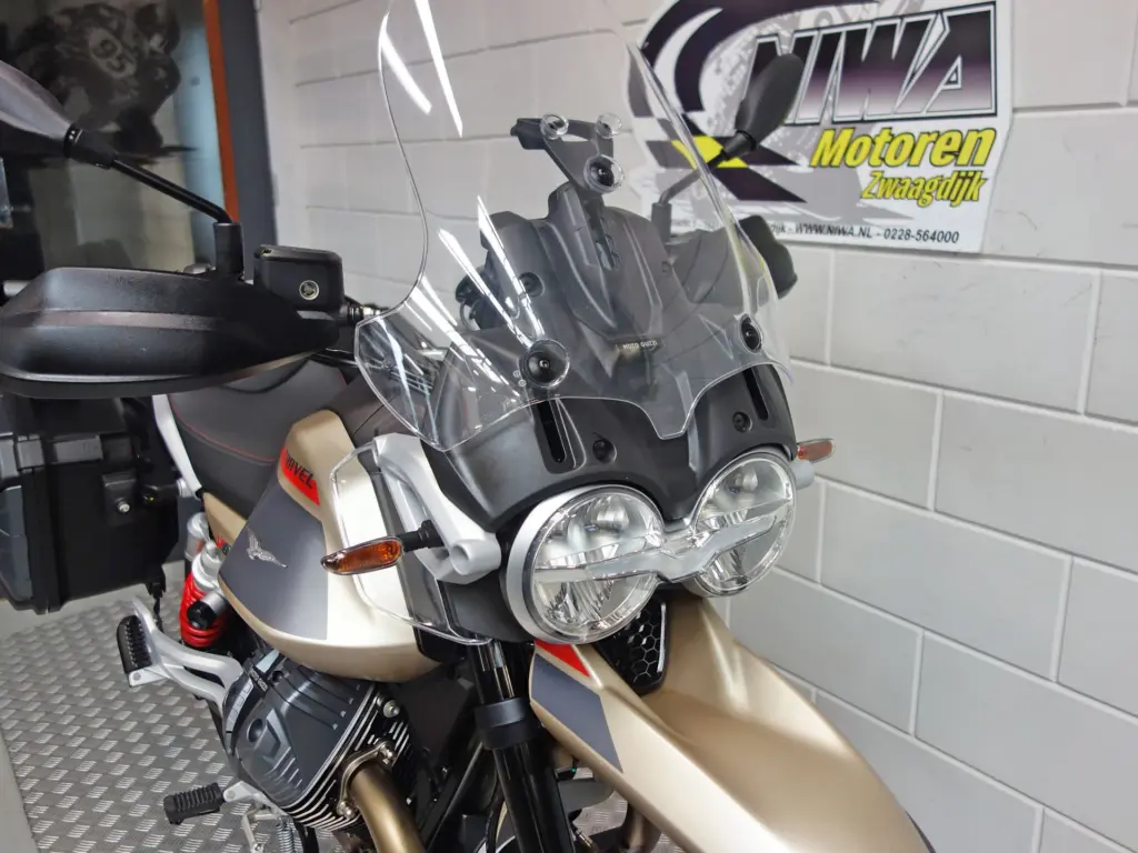 Gebruikte Moto Guzzi V85 all-road met 853cc motor uit 2026 bij NIWA Motoren