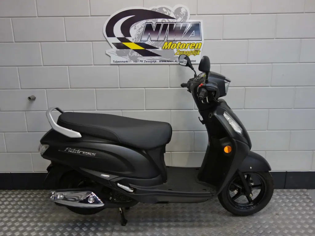 Nieuwe Suzuki motorscooter met 125cc motor uit 2026 bij NIWA Motoren