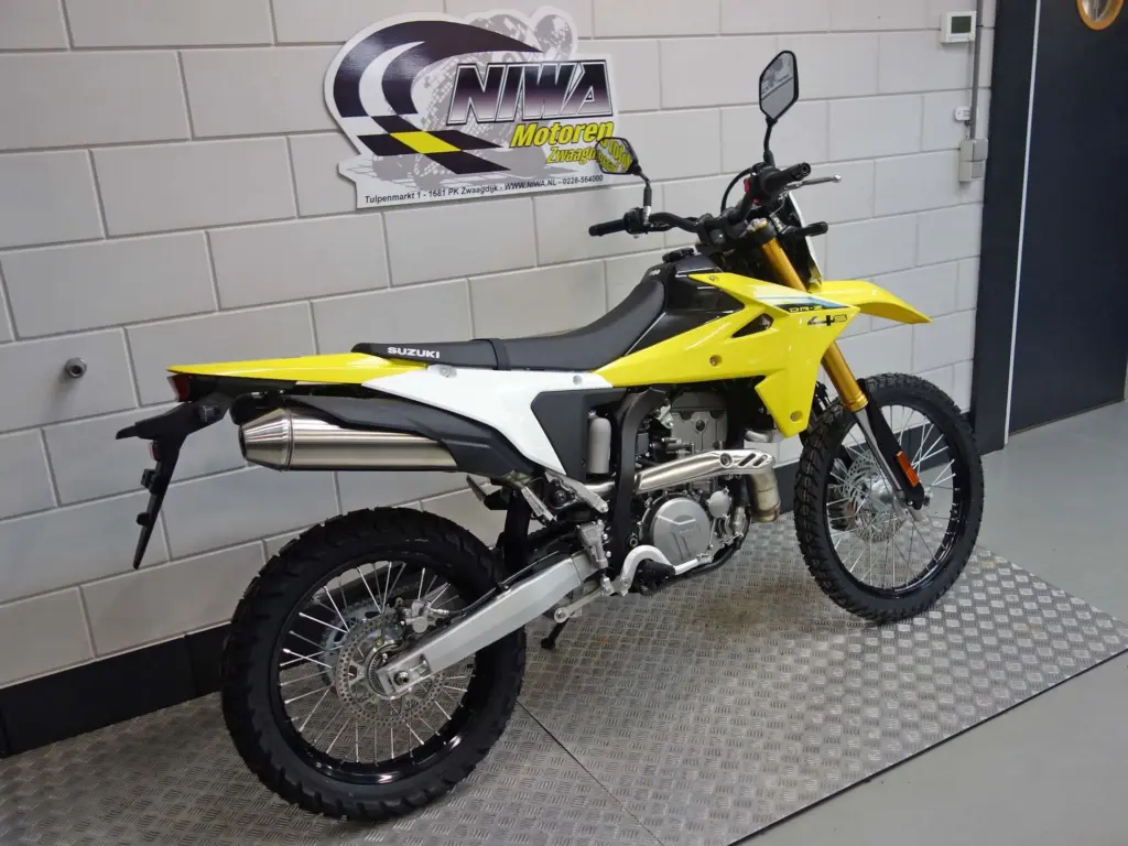 Nieuwe Suzuki DR-Z4S overig met 400cc motor uit 2026 bij NIWA Motoren