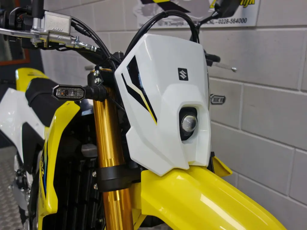 Nieuwe Suzuki DR-Z4S overig met 400cc motor uit 2026 bij NIWA Motoren