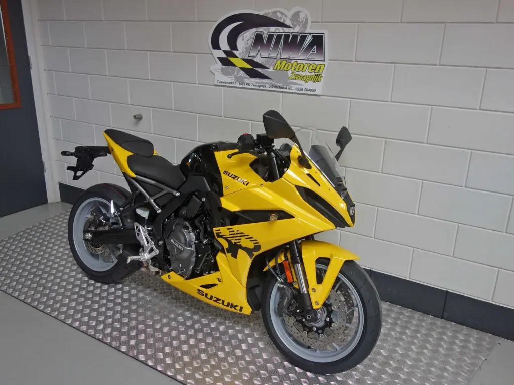 Nieuwe Suzuki GSX supersport met 776cc motor uit 2026 bij NIWA Motoren