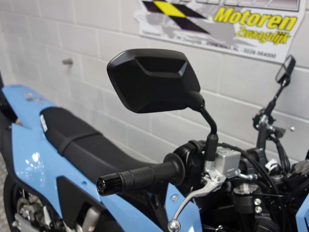 Nieuwe Suzuki DR-Z4SM supermotard met 400cc motor uit 2026 bij NIWA Motoren