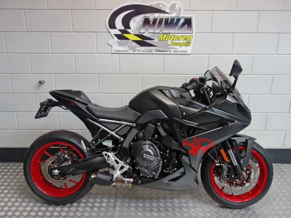 Nieuwe Suzuki GSX supersport met 776cc motor uit 2026 bij NIWA Motoren