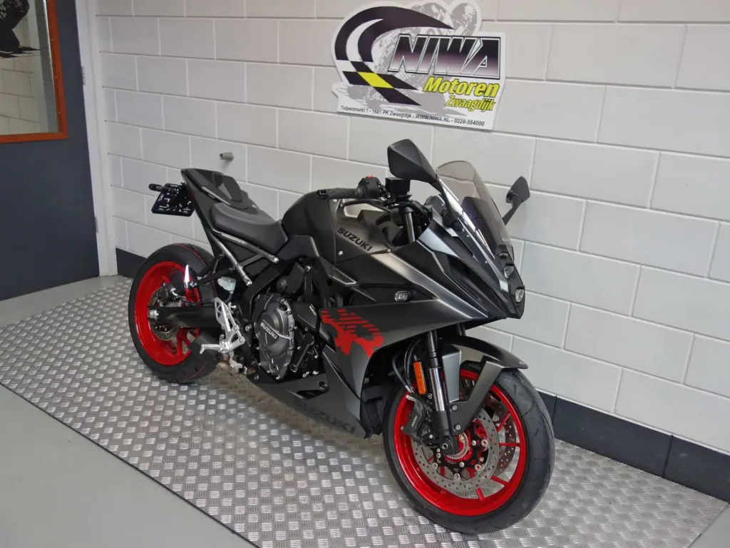 Nieuwe Suzuki GSX supersport met 776cc motor uit 2026 bij NIWA Motoren