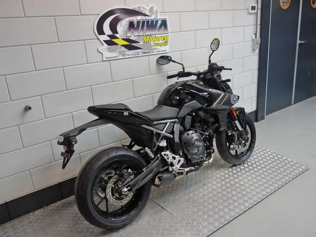 Nieuwe Suzuki GSX naked bike met 776cc motor uit 2026 bij NIWA Motoren