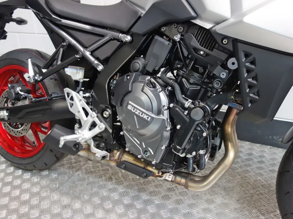 Gebruikte Suzuki GSX overig met 776cc motor uit 2025 bij NIWA Motoren