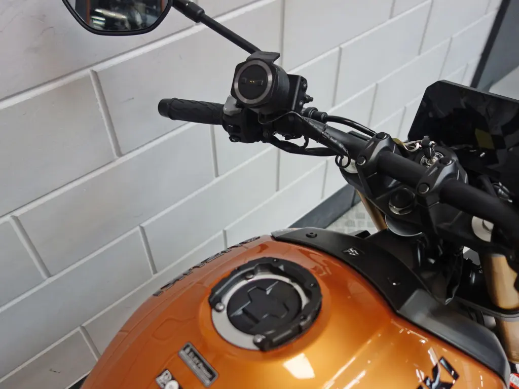 Gebruikte Suzuki GSX naked bike met 776cc motor uit 2026 bij NIWA Motoren