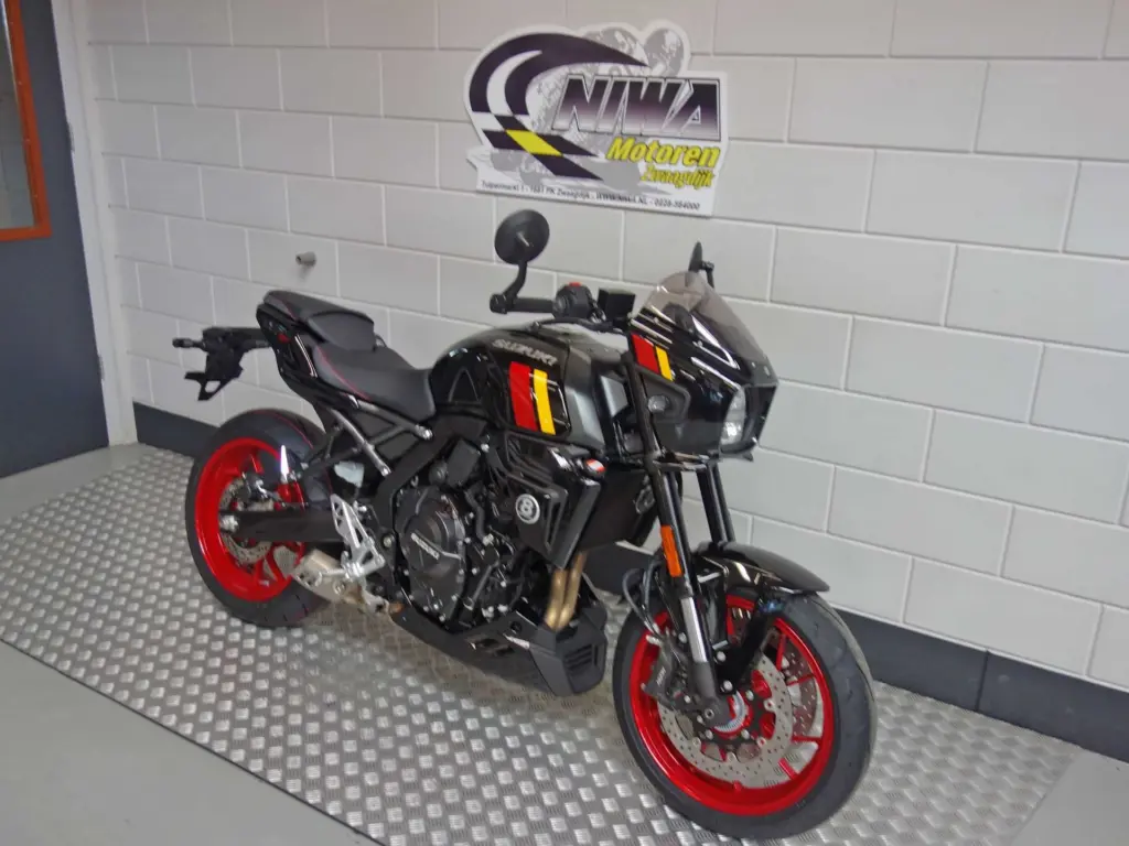 Nieuwe Suzuki GSX naked bike met 776cc motor uit 2026 bij NIWA Motoren