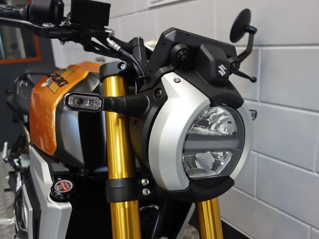 Gebruikte Suzuki GSX naked bike met 776cc motor uit 2026 bij NIWA Motoren