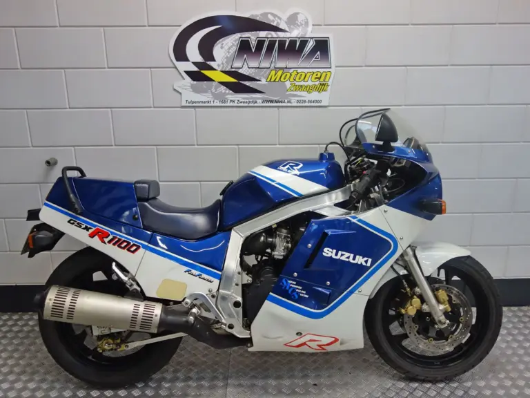 Gebruikte Yamaha YZF supersport met 600cc motor uit 2004 bij NIWA Motoren