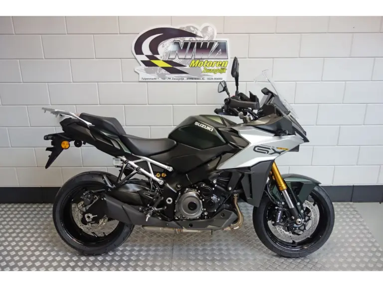 Gebruikte Suzuki GSX-S1000GX tour met 999cc motor uit 2025 bij NIWA Motoren