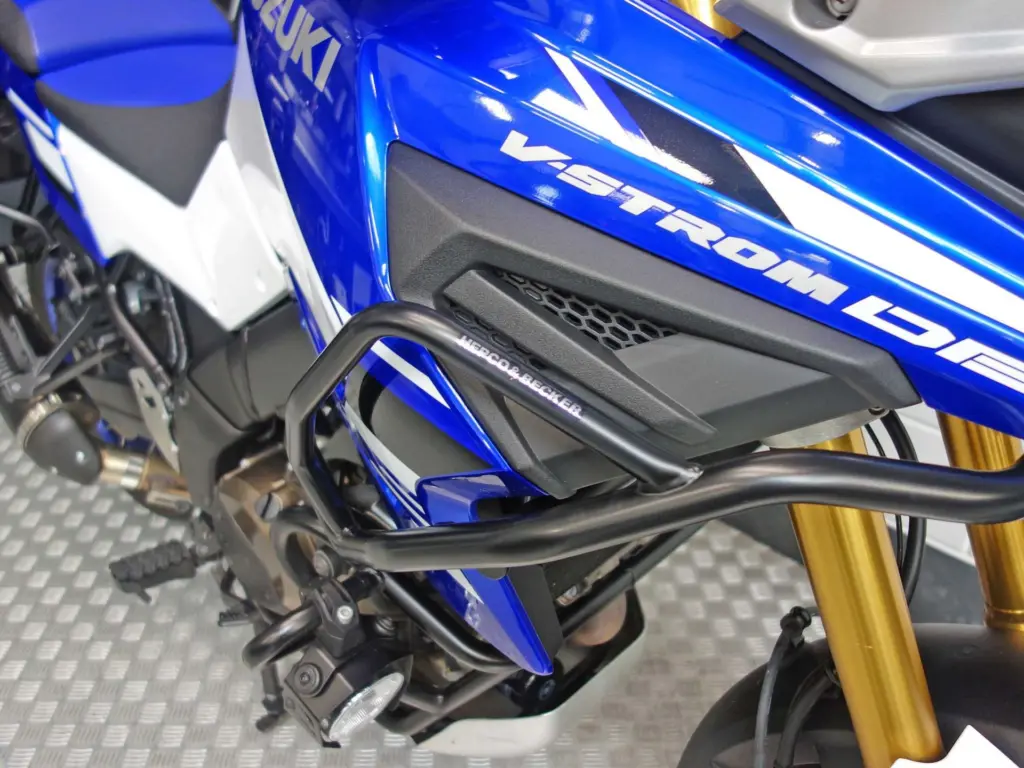 Gebruikte Suzuki V-Strom all-road met 1037cc motor uit 2024 bij NIWA Motoren
