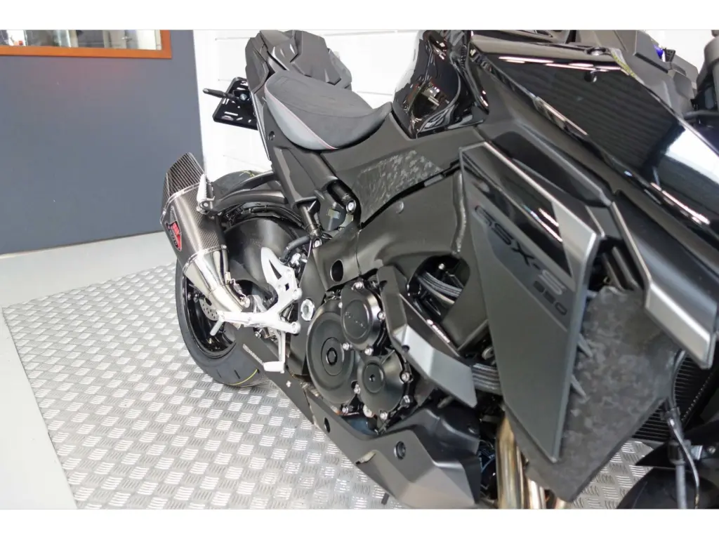 Nieuwe Suzuki GSX naked bike met 999cc motor uit 2026 bij NIWA Motoren