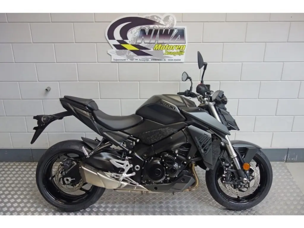 Nieuwe Suzuki GSX naked bike met 999cc motor uit 2026 bij NIWA Motoren
