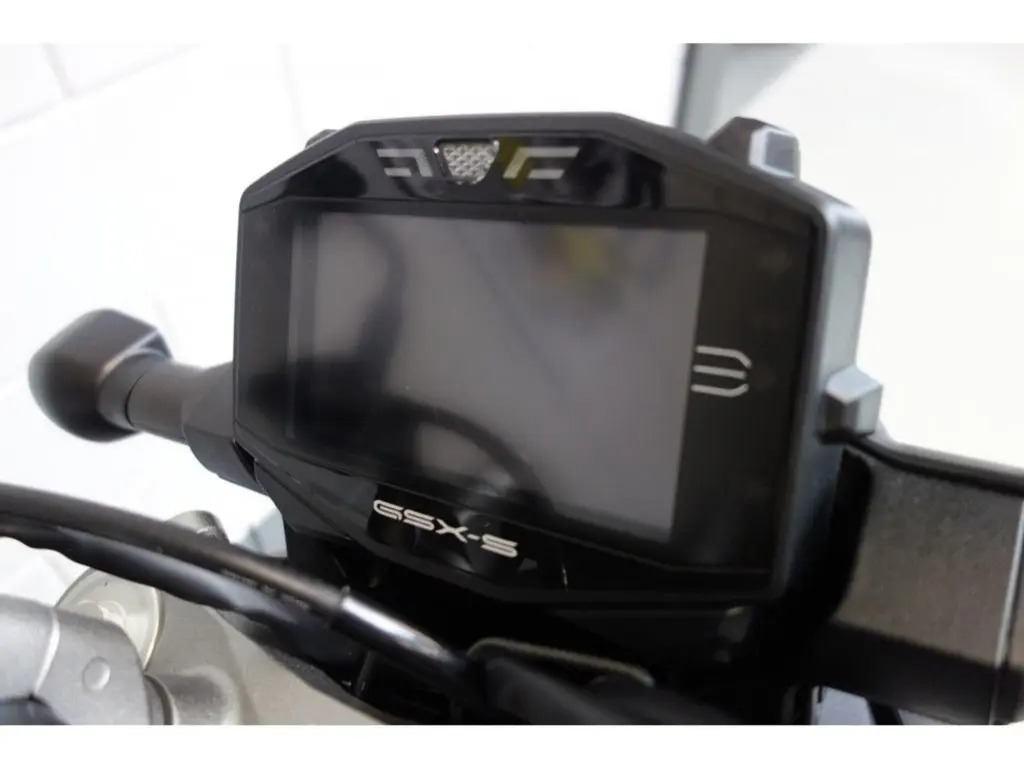 Nieuwe Suzuki GSX naked bike met 999cc motor uit 2026 bij NIWA Motoren
