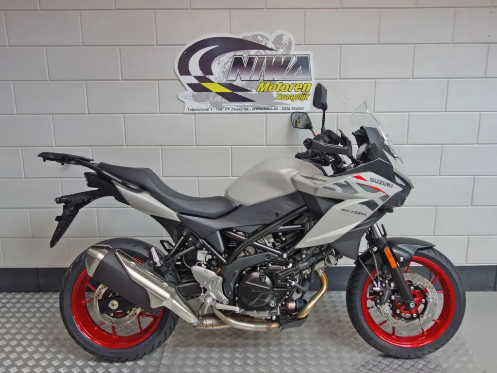 Nieuwe Suzuki tour met 645cc motor uit 2026 bij NIWA Motoren