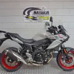 Nieuwe Suzuki SV-7GX tour met 645cc motor uit 2026 bij NIWA Motoren