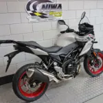 Nieuwe Suzuki SV-7GX tour met 645cc motor uit 2026 bij NIWA Motoren