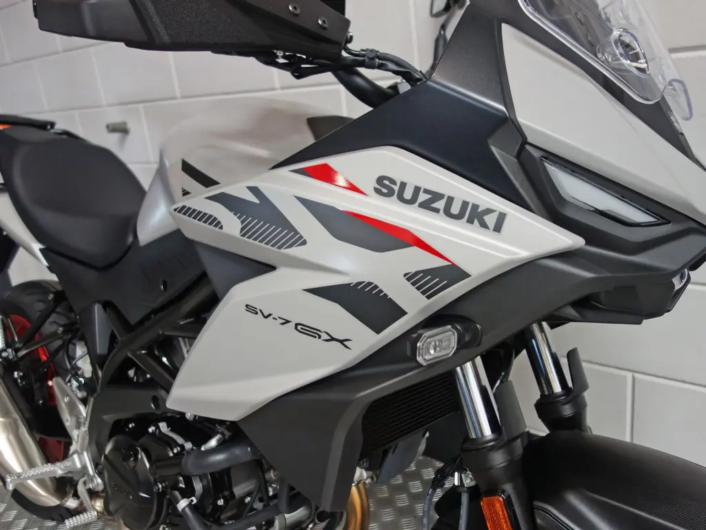 Nieuwe Suzuki tour met 645cc motor uit 2026 bij NIWA Motoren