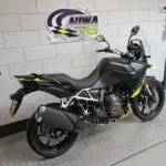 Gebruikte Suzuki V-Strom 800 tour met 776cc motor uit 2026 bij NIWA Motoren