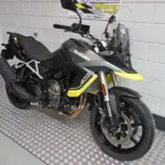 Gebruikte Suzuki V-Strom 800 tour met 776cc motor uit 2026 bij NIWA Motoren