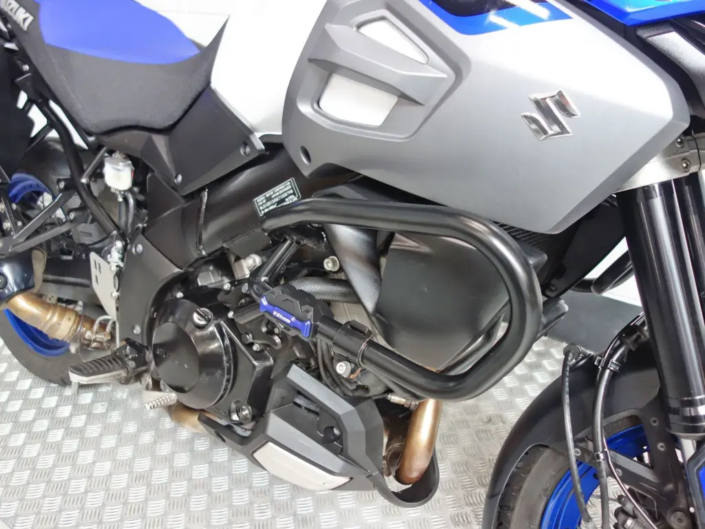 Gebruikte Suzuki V-Strom all-road met 1037cc motor uit 2019 bij NIWA Motoren