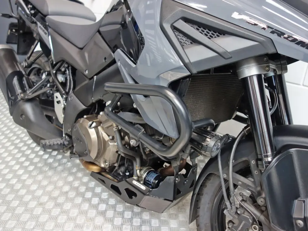 Gebruikte Suzuki V-Strom all-road met 1037cc motor uit 2021 bij NIWA Motoren