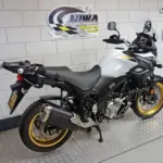 Gebruikte Suzuki V-Strom 650 all-road met 645cc motor uit 2021 bij NIWA Motoren