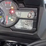 Gebruikte Suzuki V-Strom 650 all-road met 645cc motor uit 2021 bij NIWA Motoren