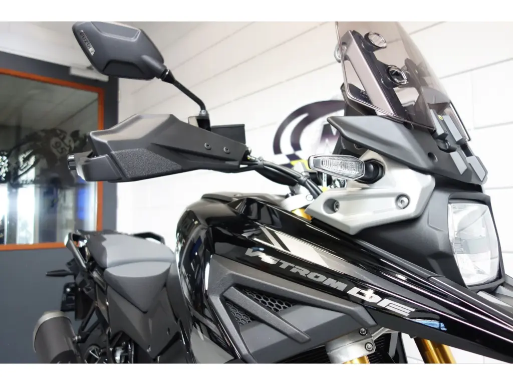 Nieuwe Suzuki V-Strom tour met 1037cc motor uit 2026 bij NIWA Motoren
