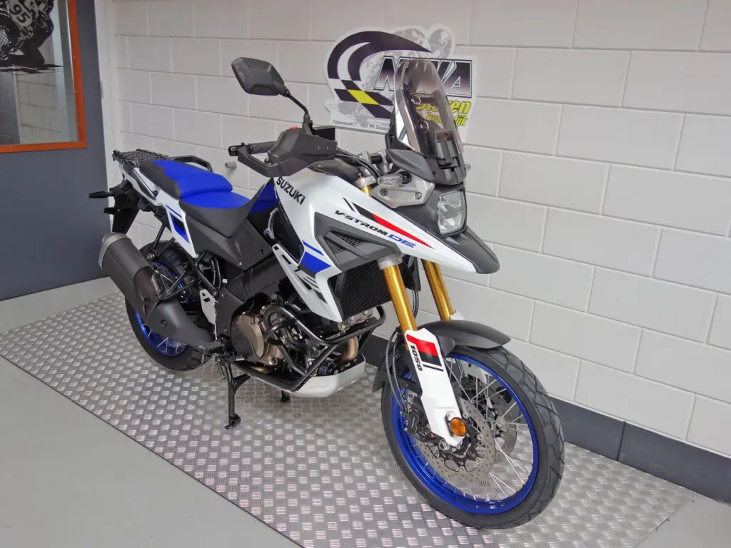 Nieuwe Suzuki V-Strom tour met 1037cc motor uit 2026 bij NIWA Motoren